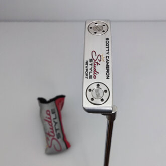 Scotty Cameron Studio Style Newport / 35"