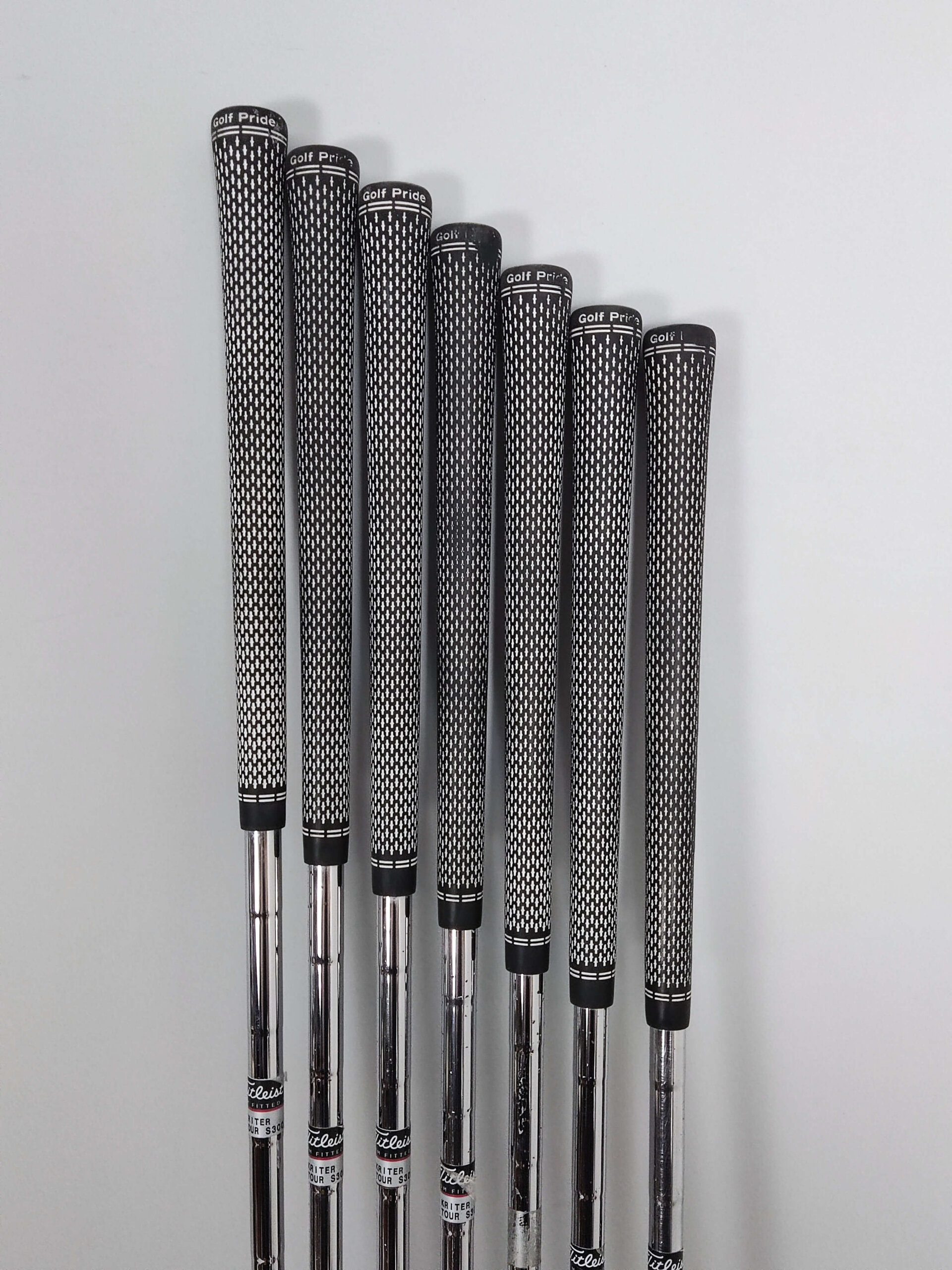 Titleist T300 / 4-P / Stiff / Förlängda 0.75 - Bild 9