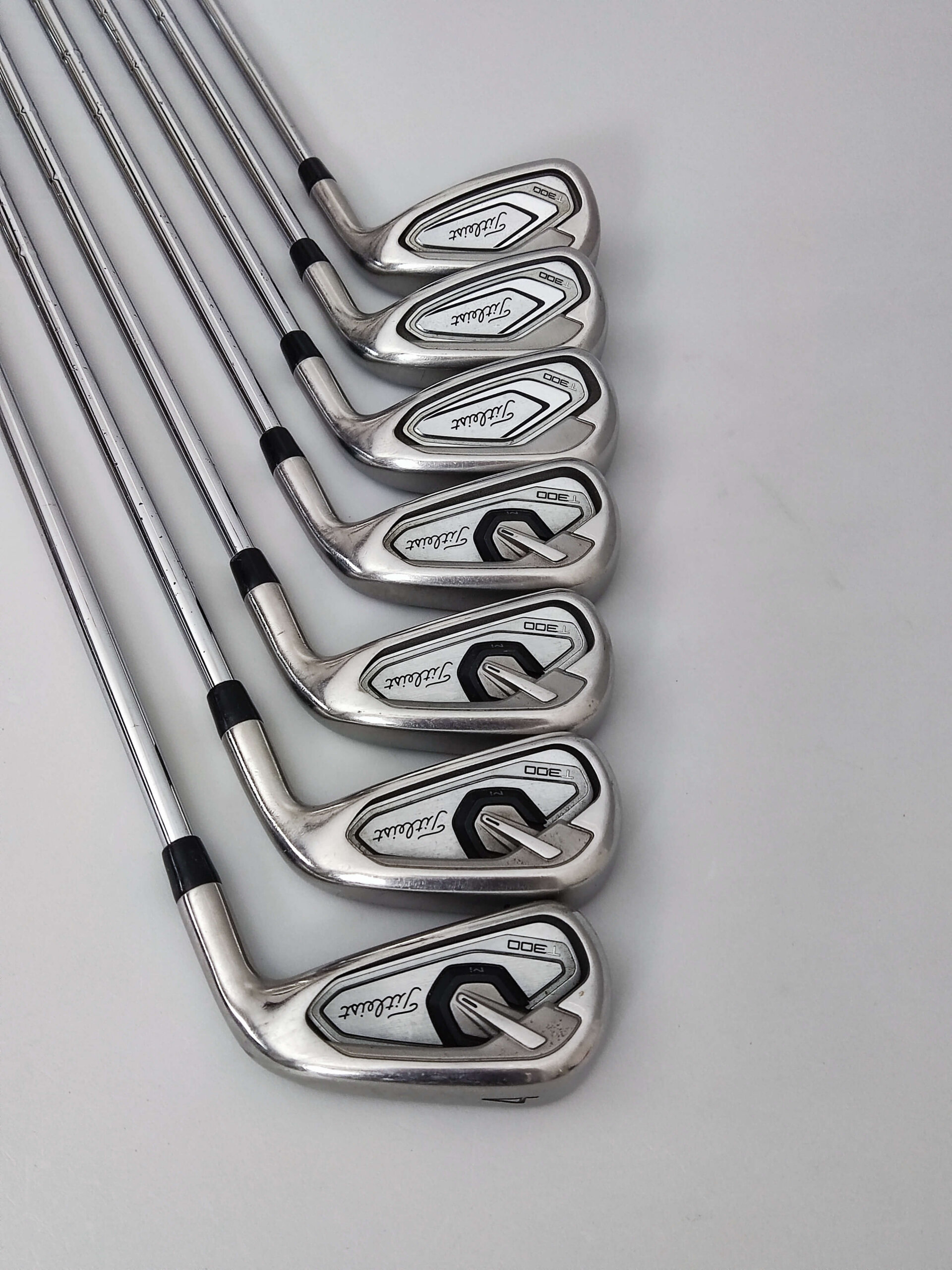 Titleist T300 / 4-P / Stiff / Förlängda 0.75 - Bild 2