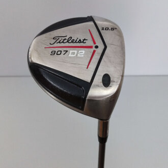 Titleist 907 D2 / Driver / Stiff