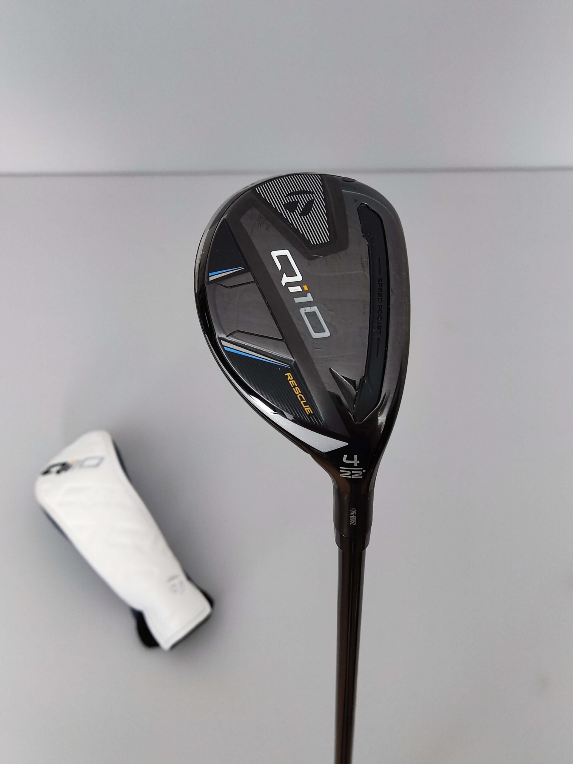 Taylormade QI10 / Hybrid 4 / Regular