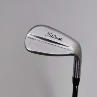 Titleist T250 / 48° / Senior