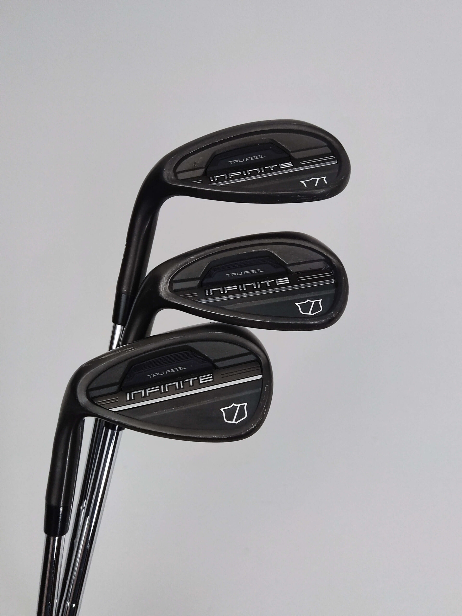 Demo Ex / Wilson Staff Infinite Black / Wedge Set / 52 56 60° / Vänster